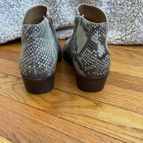 Lucky Brand Basel Chinchilla Booties size 7M - Picture 6 of 8